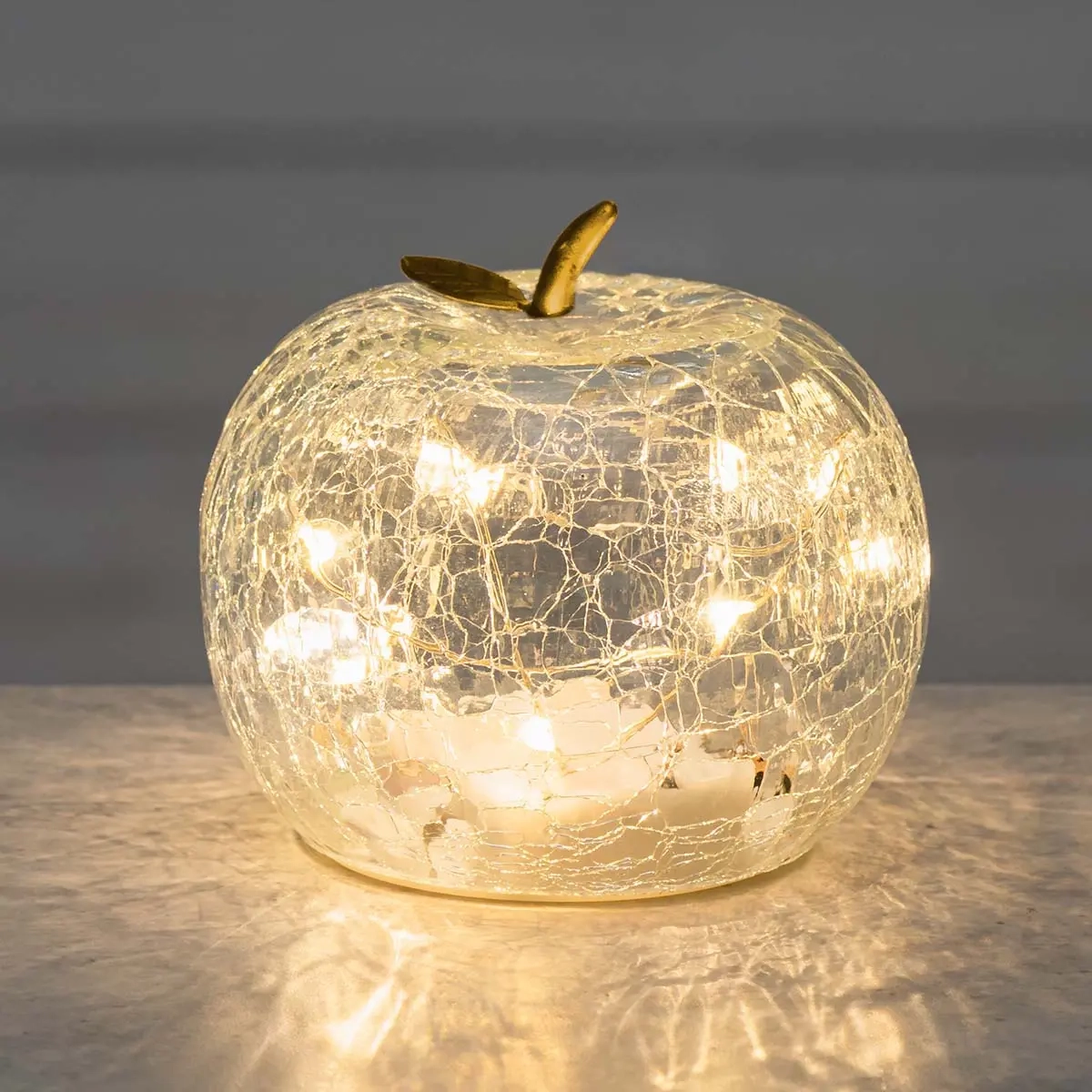 Glasboll med LED-lampor klar 10 cm - Dekorationsföremål - 6410416482736 - 2
