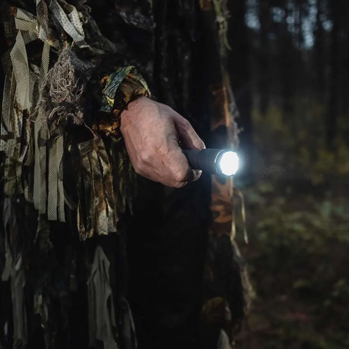 Armytek Dobermann Extended Set 1000 lm - Ficklampor och handlampor - 6957713004884 - 1