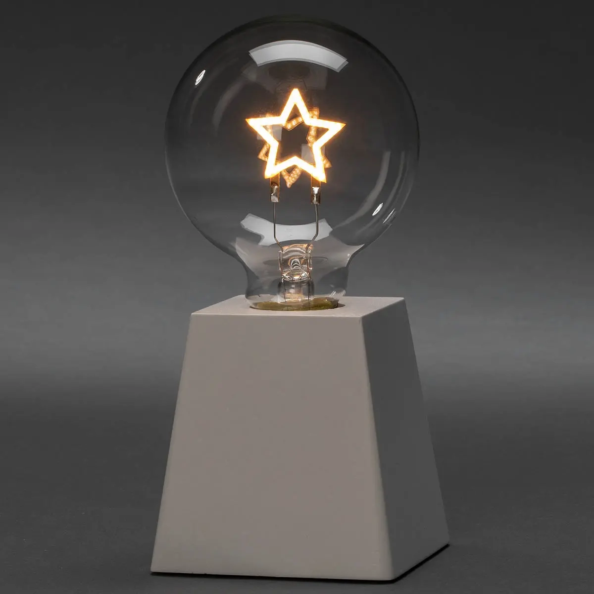 Bordlampe Stjerne 17,5cm med timer - Bord stearinlys dekorationer - 7318301813209 - 1