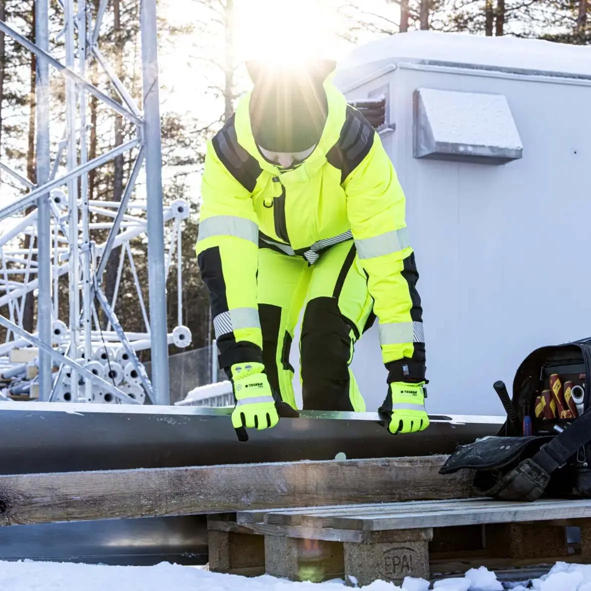 Arbetshandskar varselfärg Tegera Pro 9135 storlek - Vinterarbetshandskar - 7340118478609 - 3