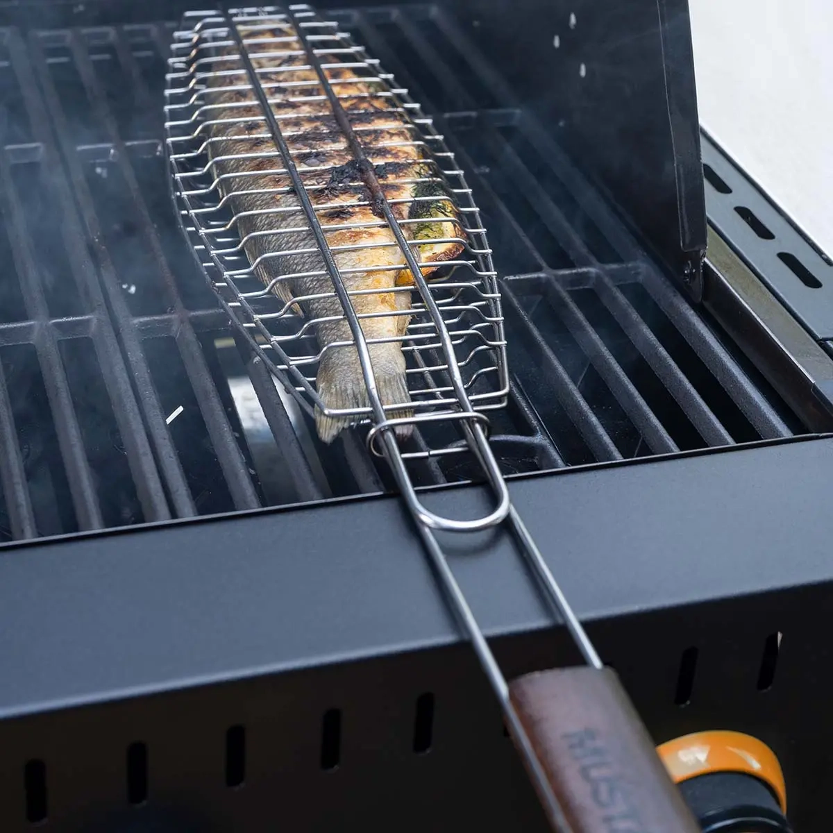 Kalahalstari 70cm Mustang - Grillgaller, grillhalster och pizzastenar - 6410413040281 - 1