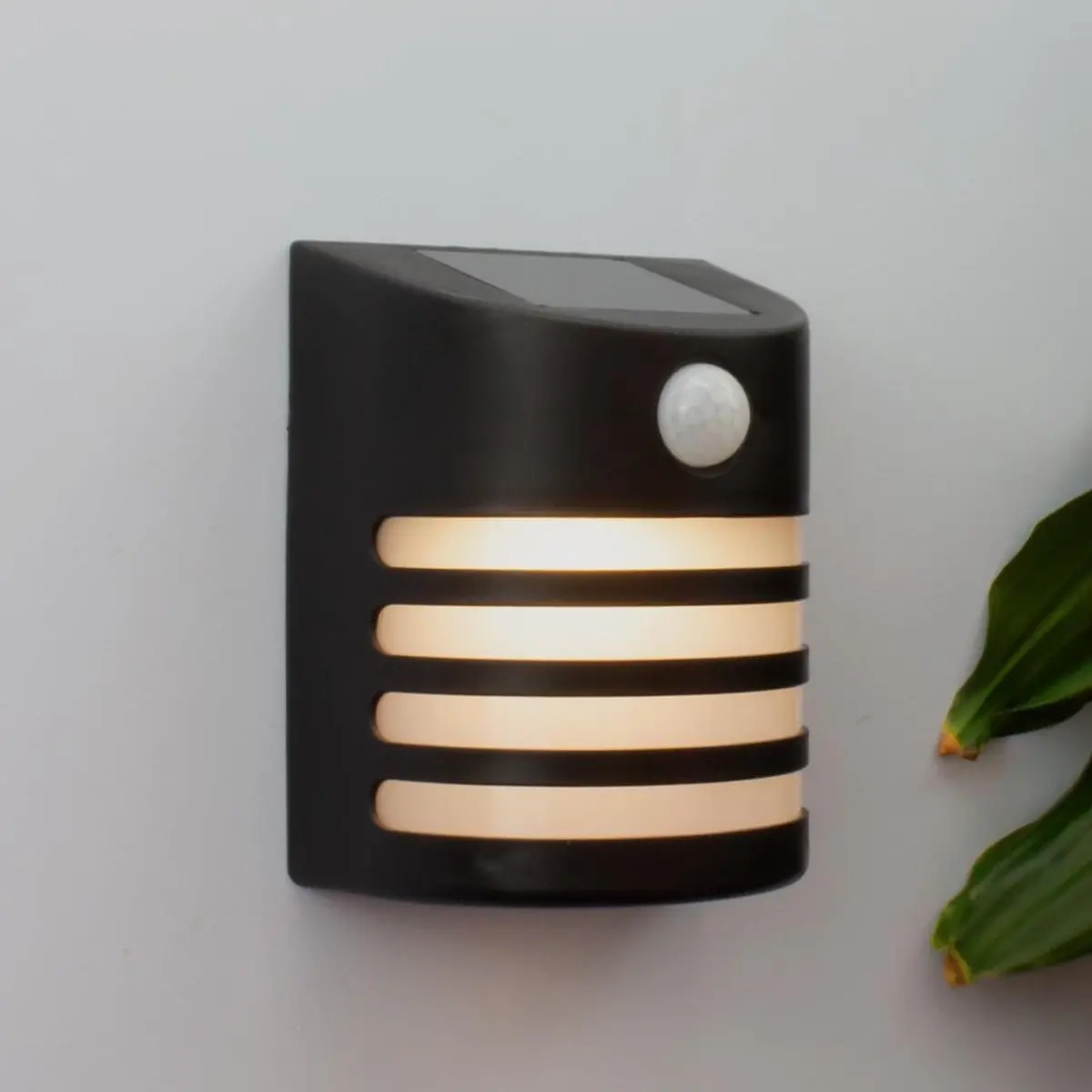 Aurinkoenergidrevet Zebra LED-lampe med sensor - Solcellebelysning - 8720573548502 - 1