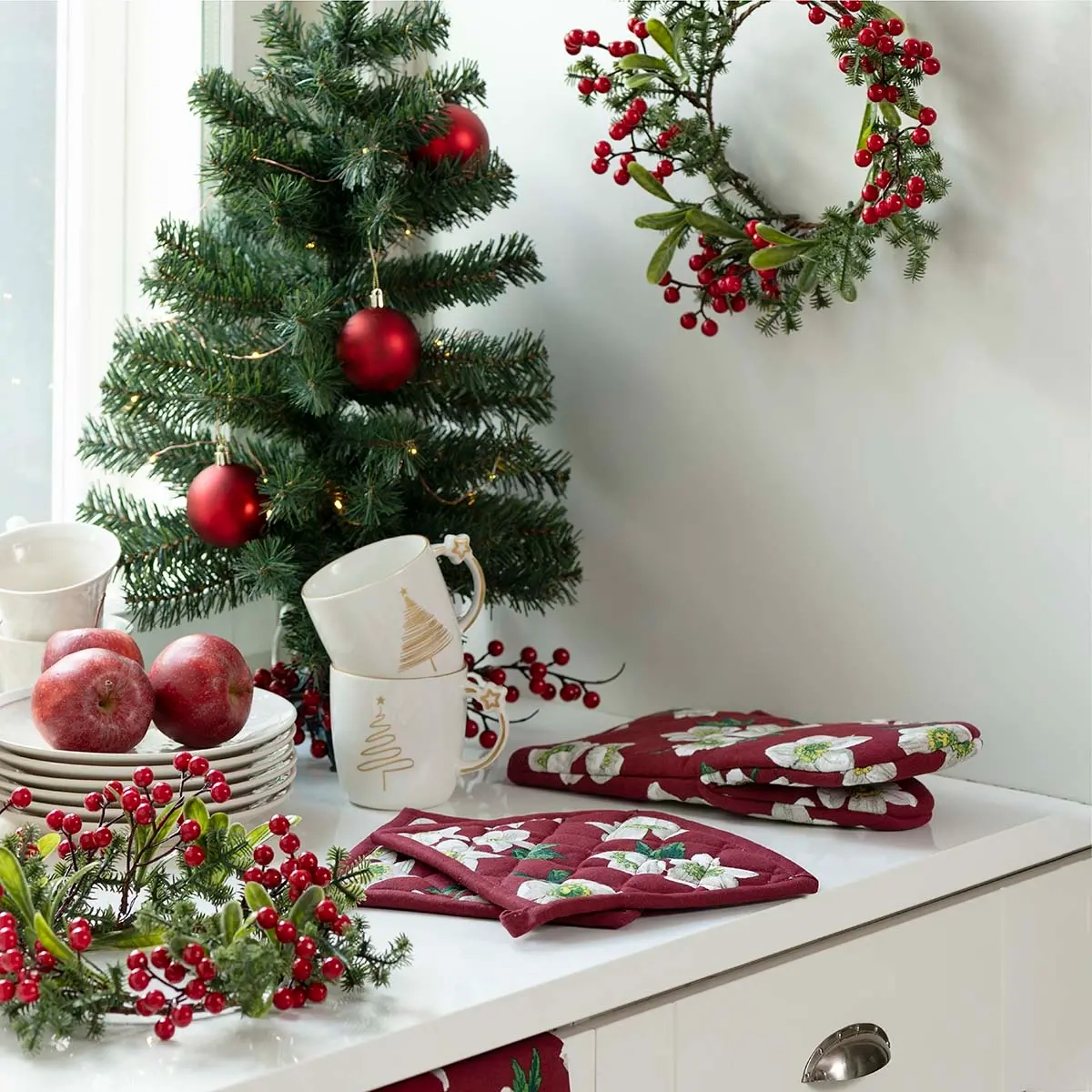 Juletræ Essential 60 cm grøn - juletræer - 6410416378299 - 1