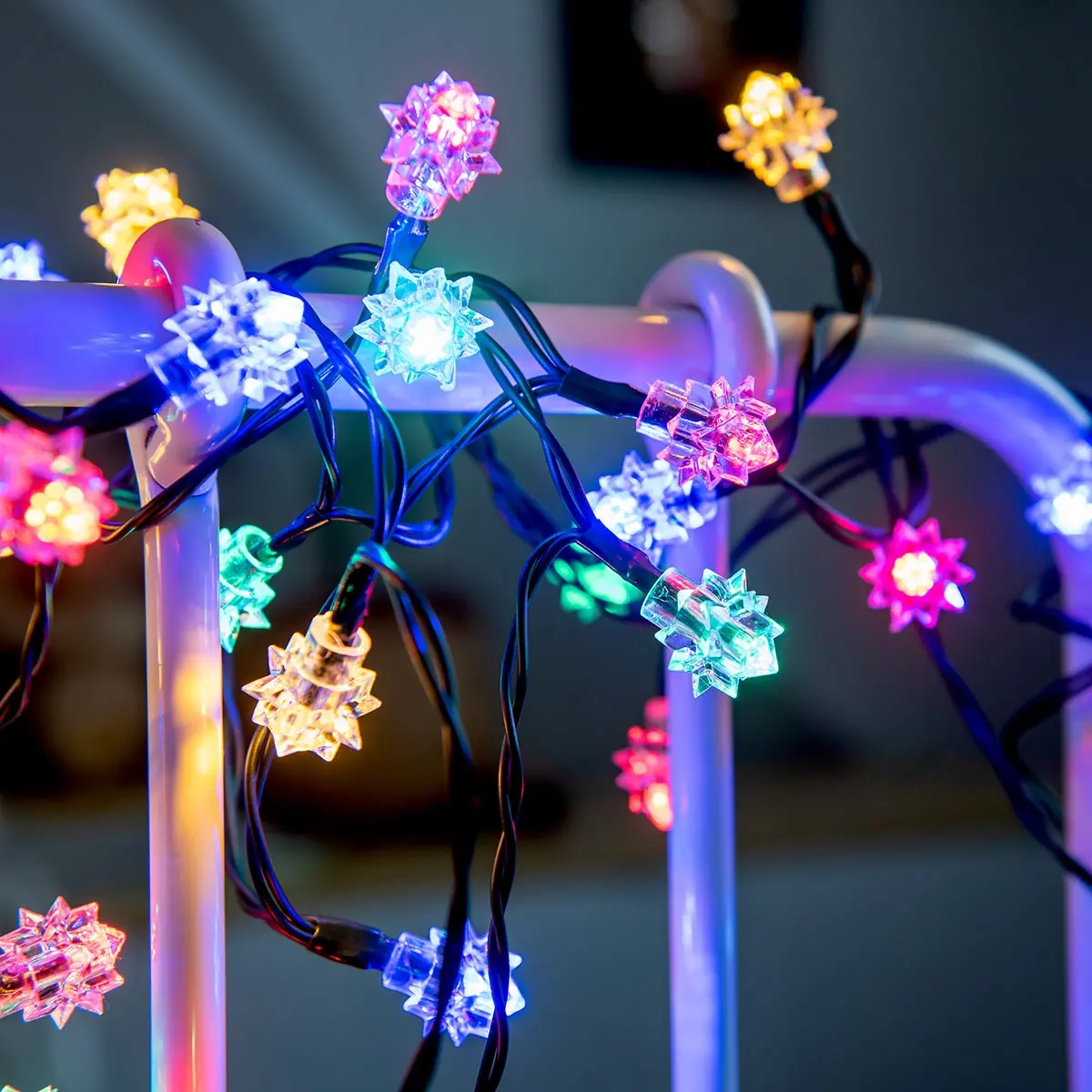 Airam Snefnug lyskæde 8m 40led farverig - Lyssæt og lysbånd - 6435200297952 - 0