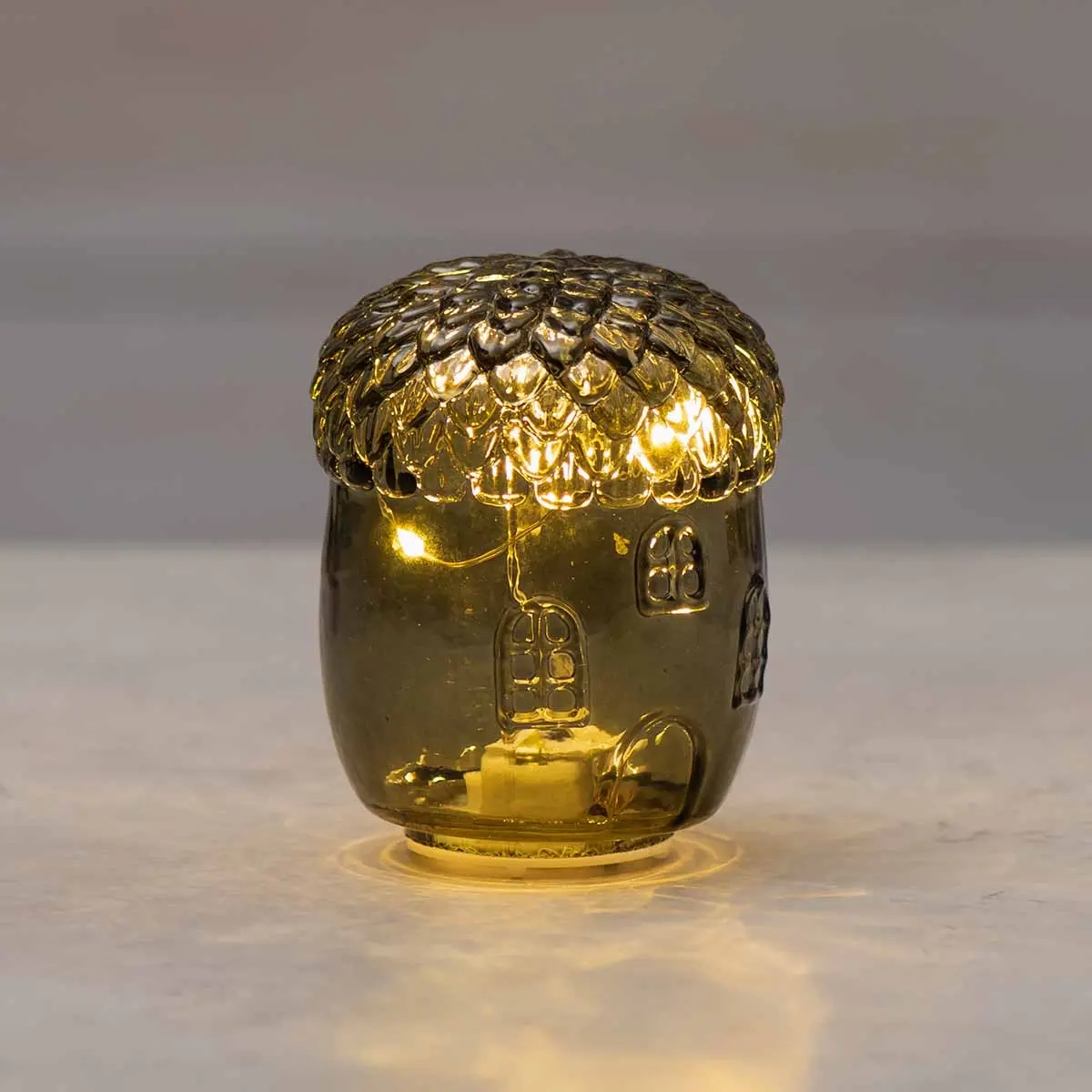 Glas egern med LED-lys grøn - Ornamenter - 6410416573908 - 3