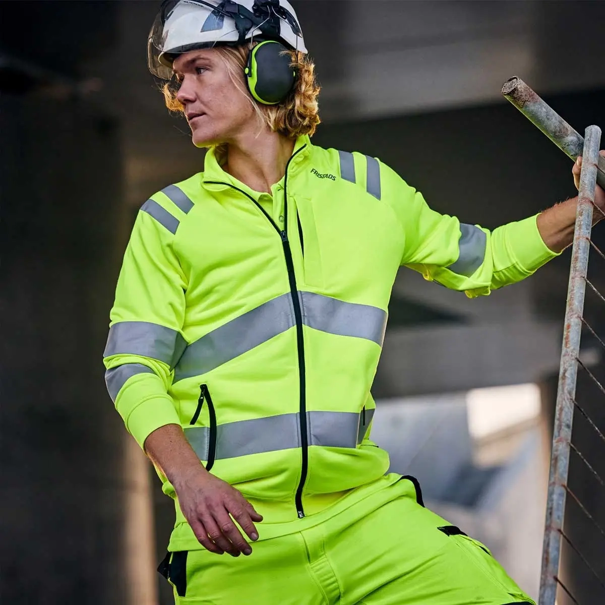 Collegejacka 7863 GPSW High Vis M - Arbetsjackor och arbetströjor - 7322304196368 - 3