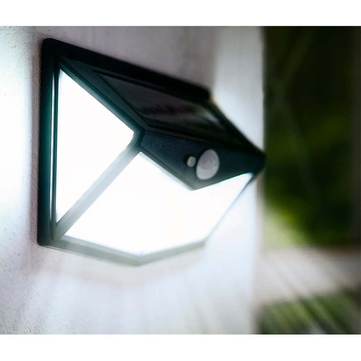 Vägglampa LED Solar med rörelsesensor - Lampor med rörelsedetektor - 6418536010518 - 1