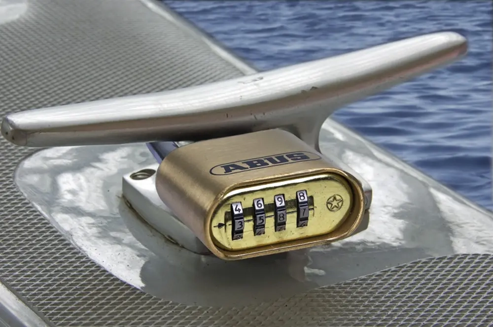 Abus Lås Marine 180IB/50 - Bränsledunkar och tratt - 6438471335217 - 1