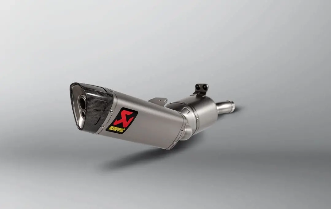 Dämpare Akrapovic Slip-On Line F900R/X - MC ljuddämpare - 3831113588539 - 0