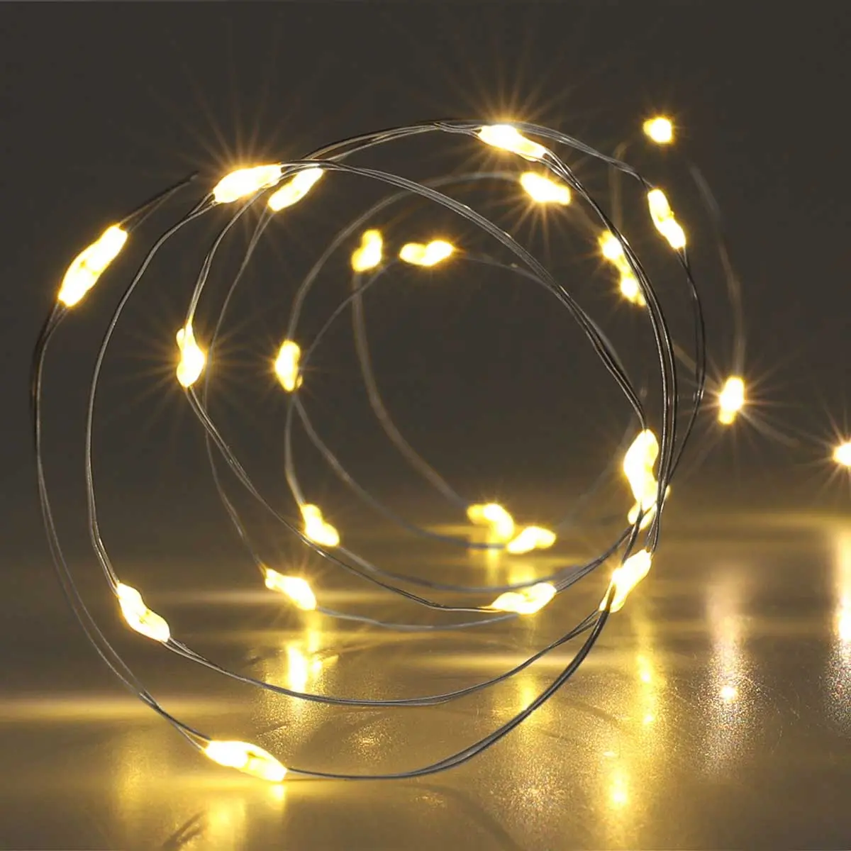 Ljusslinga 10 LED Silvertråd 90cm Varmvitt - Batteridrivna ljusslingor - 8720573667081 - 0