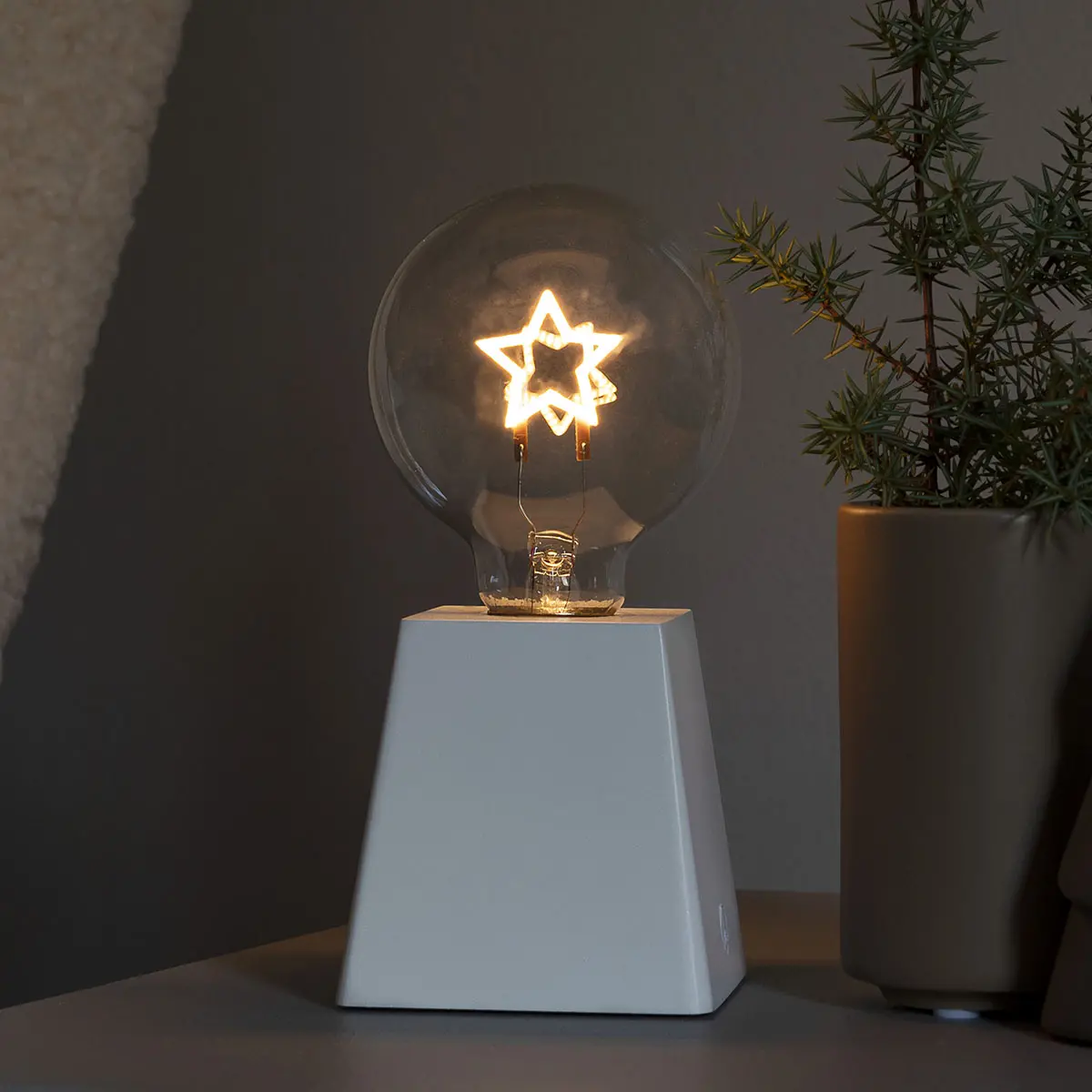 Bordlampe Stjerne 17,5cm med timer - Bord stearinlys dekorationer - 7318301813209 - 0