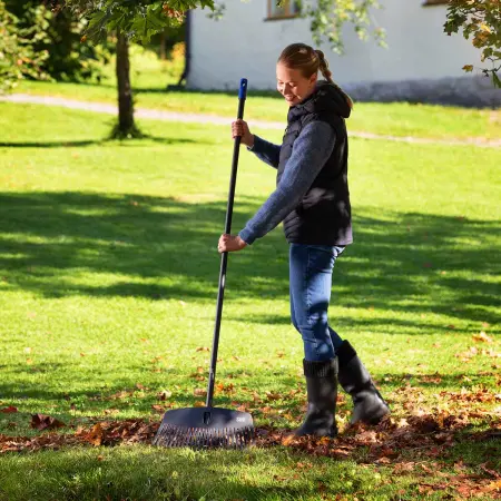 Lövräfsa SINI 42cm - Krattor, hackor och ogräsverktyg - 6423800036200 - 1
